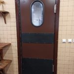 Маятниковая и качающаяся противопожарная дверь / серия FRM7381
